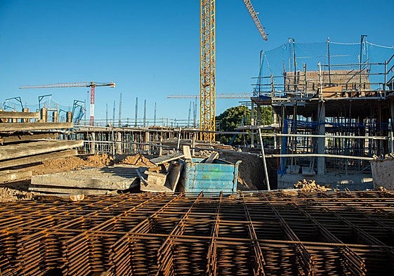 El precio de la vivienda se dispara un 7,8% y encadena una década ininterrumpida de subidas