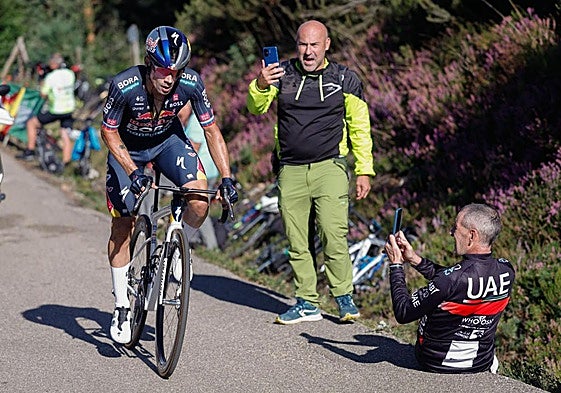 Roglic deja la Vuelta vista para sentencia en Moncalvillo