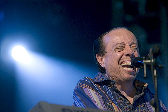 La muerte de Sérgio Mendes deja a la bossa nova sin su gran divulgador