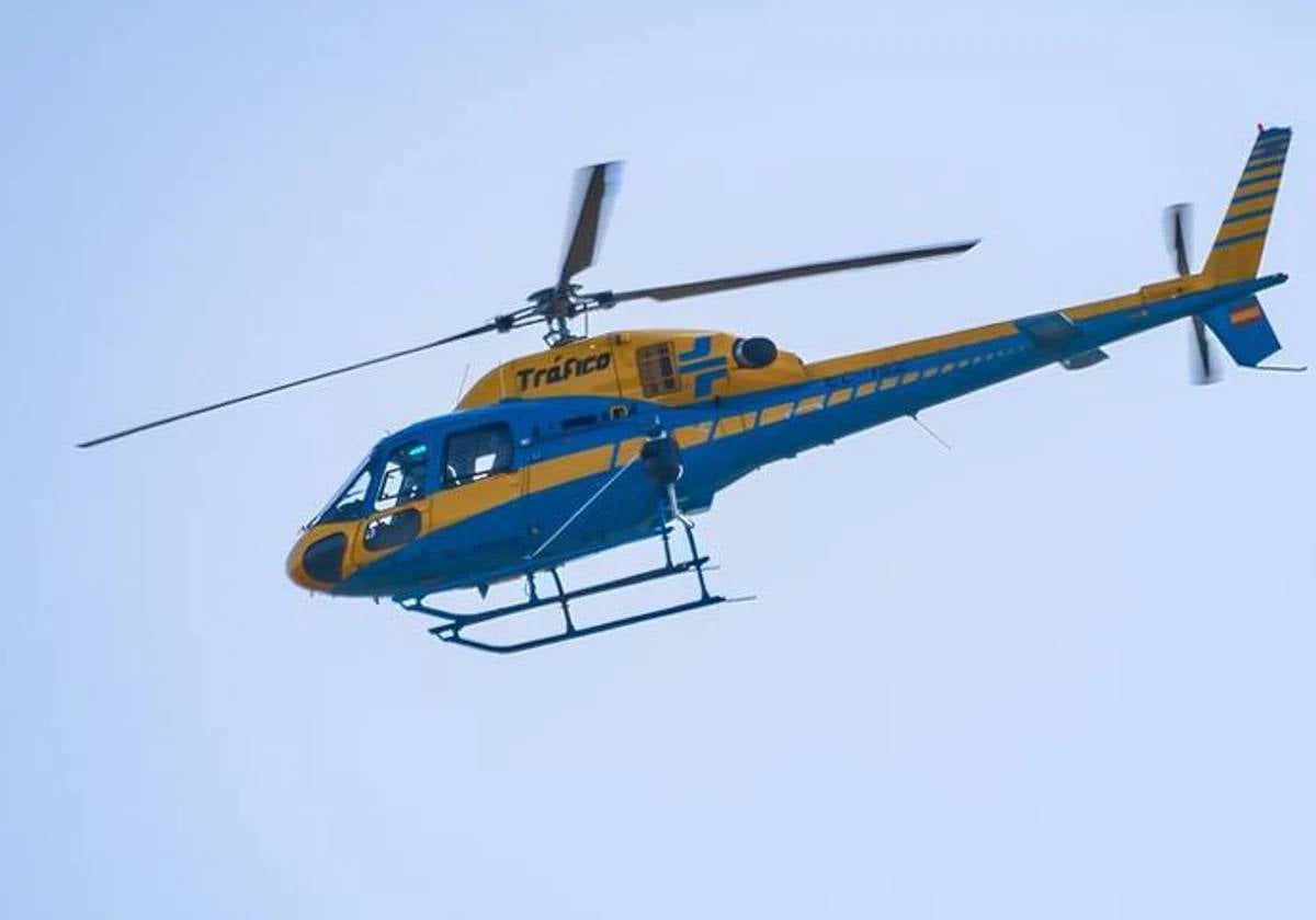 Helicóptero de la DGT