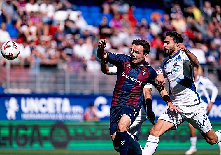 El Tenerife cae ante el Eibar en Ipurua y sigue sin ganar