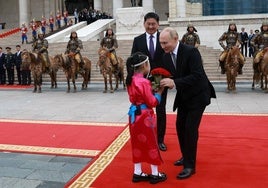 Vladímir Putin, durante una ceremonia de bienvenida en la capital de Mongolia el pasaso 3 de septiembre.