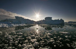 La caída de grandes bloques de hielo es evidente en la región.