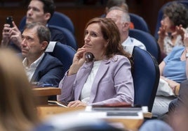 La ministra de Sanidad, Mónica García, durante el acto.