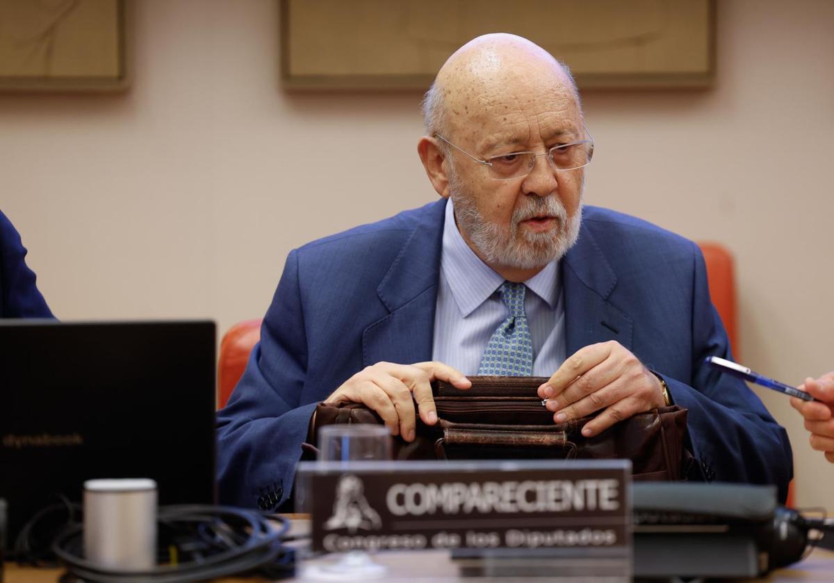 José Félix Tezanos, presidente del CIS, en el Congreso