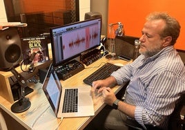 Estudio de grabación de audiolibros en la sede de PRHGE de Madrid.