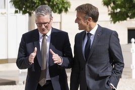 Emmanuel Macron y Keir Starmer durante la reciente visita del 'premier' británico a París.