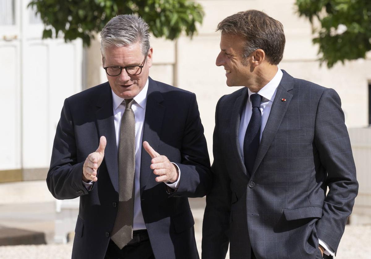 Emmanuel Macron y Keir Starmer durante la reciente visita del 'premier' británico a París.