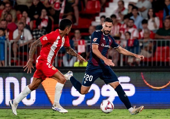 Almería y Eibar se reparten los puntos al igualar a dos