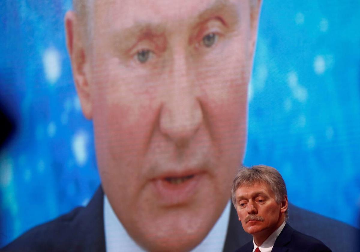 Dmitri Peskov, portavoz del Kremlin, durante una conferencia.