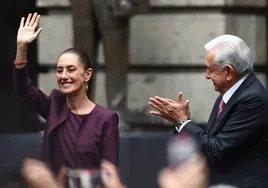 Andrés Manuel López Obrador pasa el testigo a su sucesora natural, Claudia Sheinbaum.