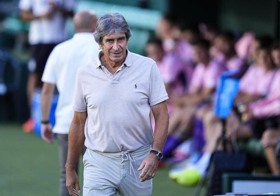 Manuel Pellegrini, en el partido de Liga contra el Espanyol en el Benito Villamarín.