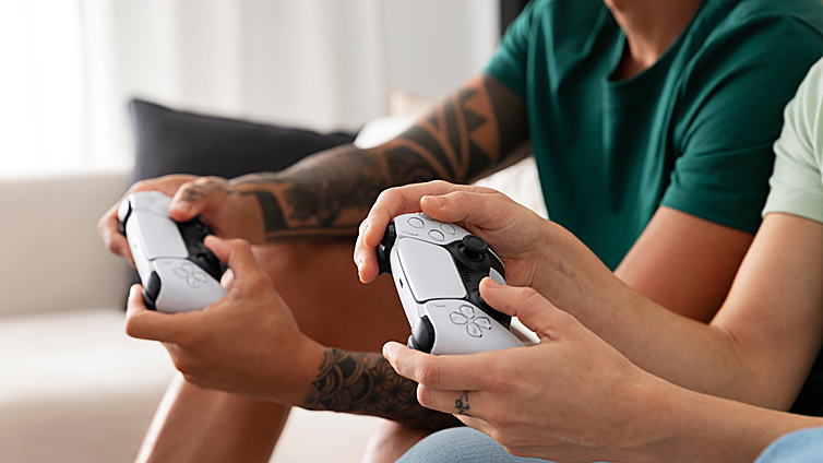 Ahora que tienes más tiempo libre, disfruta de los imprescindibles PS5