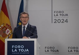 Alberto Núez Feijóo, presidente del PP, en una escuela infantil, este martes