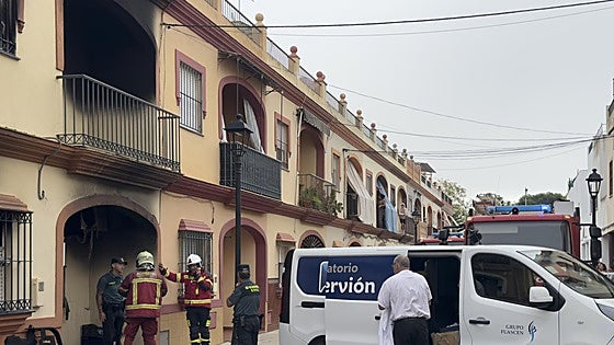 Fuego en una casa llena de rejas, ¿qué hacer?