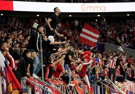 Ultras del Atlético, durante el derbi disputado en el Metropolitano el 29 de septiembre.