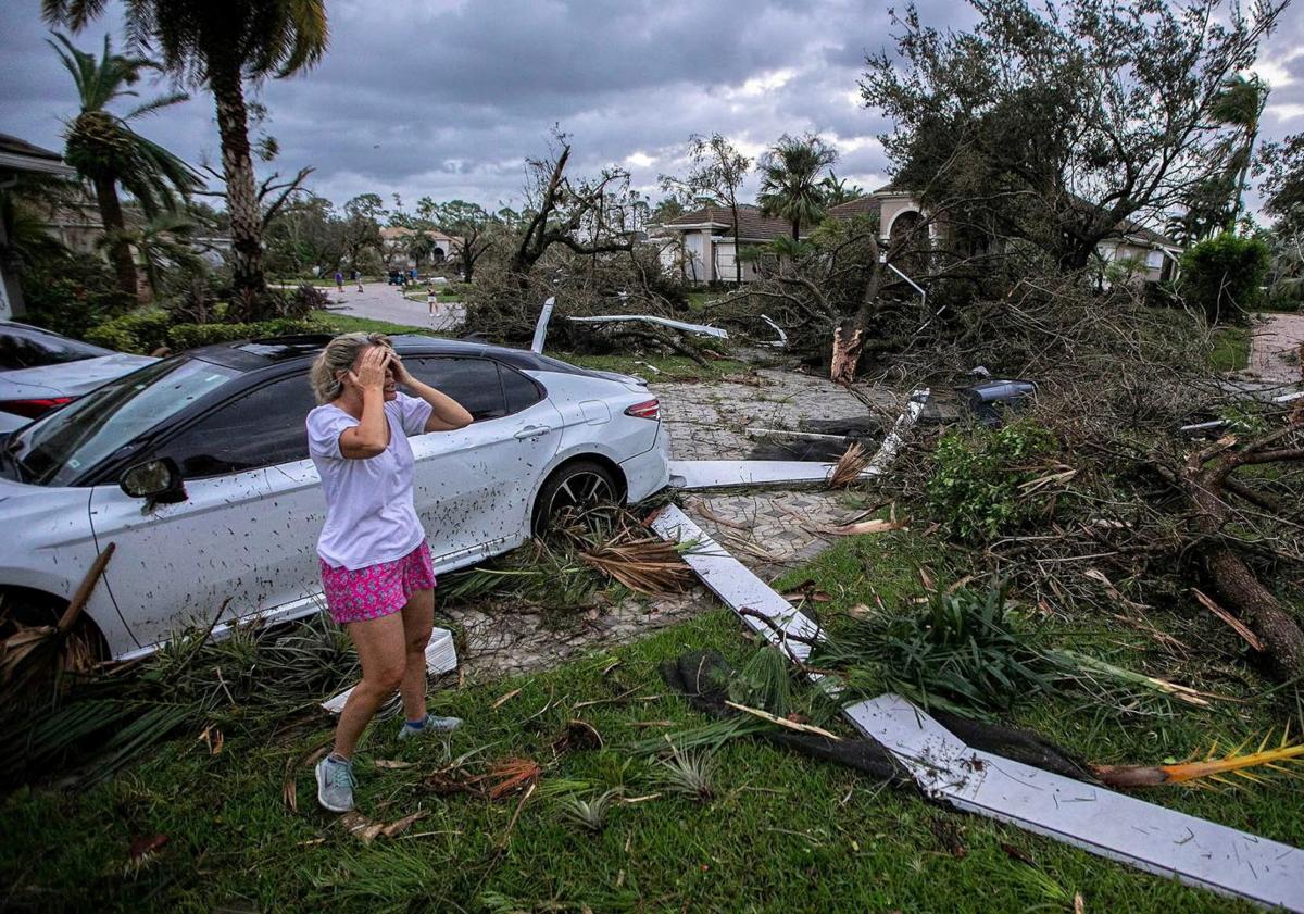 Imagen principal - Florida sufre daños y apagones masivos pero evita la catástrofe al reducir &#039;Milton&#039; su fuerza