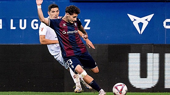 Gracias a Bautista, el Eibar regresa a la senda del triunfo al vencer al Eldense
