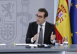 El ministro de Economía, Carlos Cuerpo, en la rueda de prensa del Consejo de Ministros.