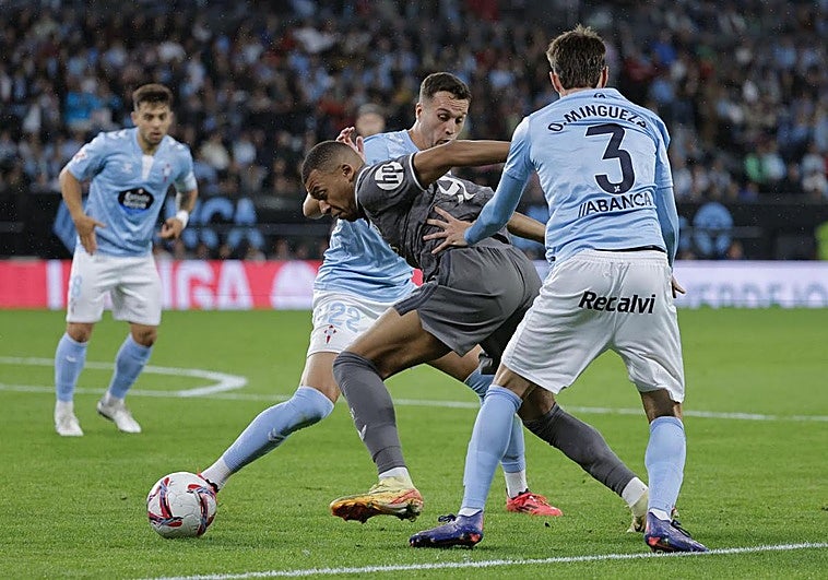 El golazo de Mbappé que abrió la victoria del Madrid en Balaídos, sellada por Vinicius
