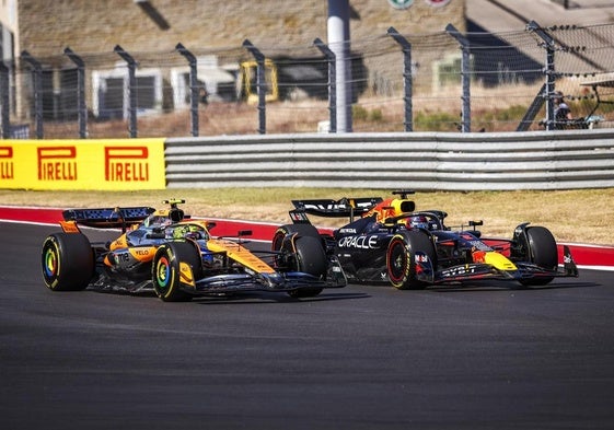 Lando Norris y Max Verstappen, durante la disputa del GP de Estados Unidos.