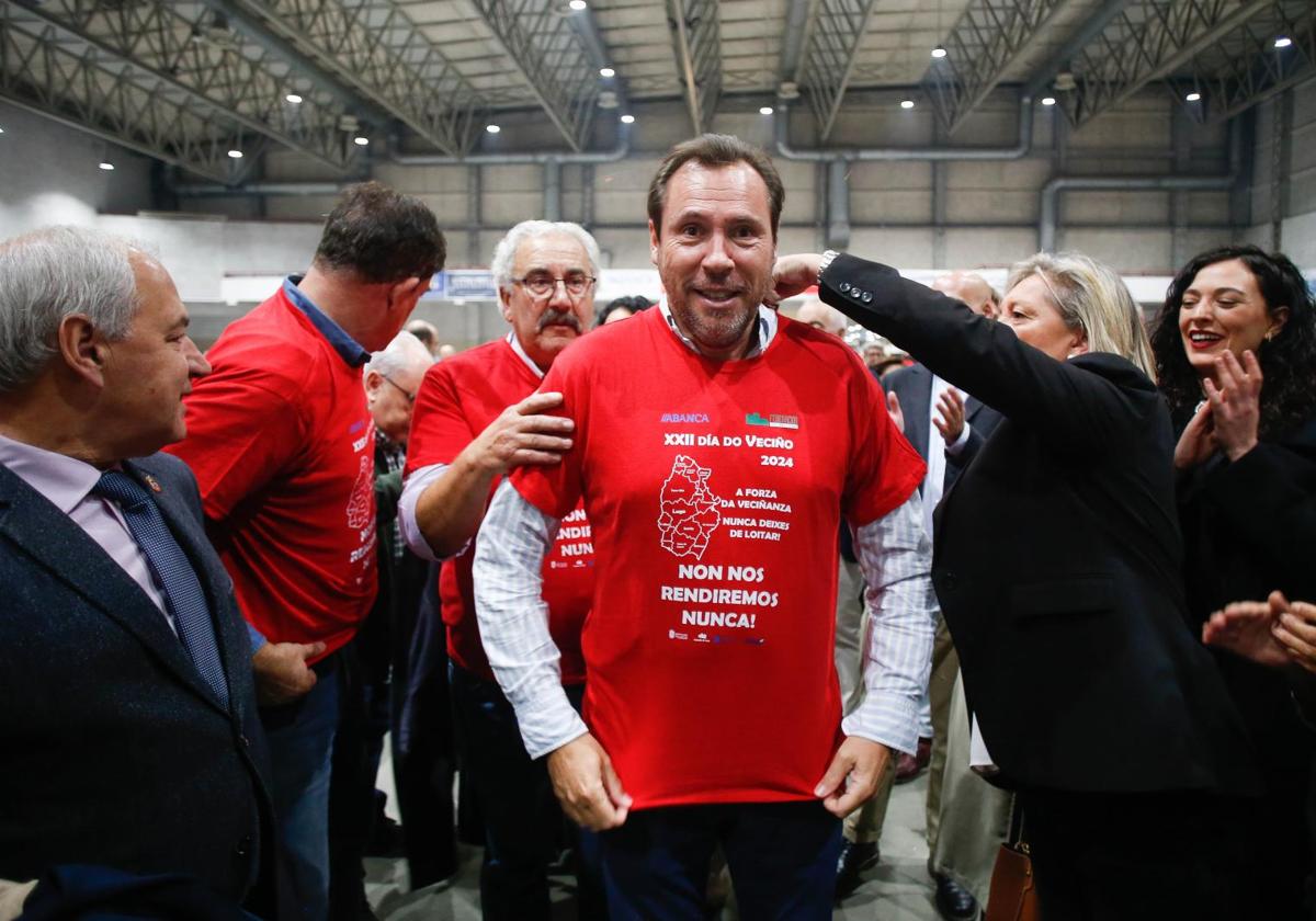 Óscar Puente, el domingo durante la celebración del Día del Vecino en el Pazo de Feiras e Congreso de Lugo.