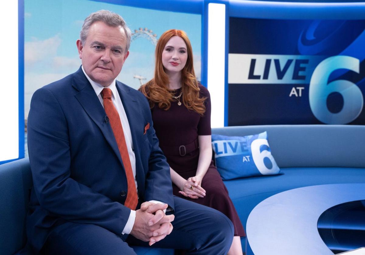 Hugh Bonneville y Karen Gillan en 'Douglas is Cancelled'.