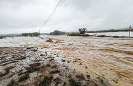 Directo | Unas 1.200 personas siguen atrapadas en carreteras valencianas y hay 5.000 vehículos bloqueados