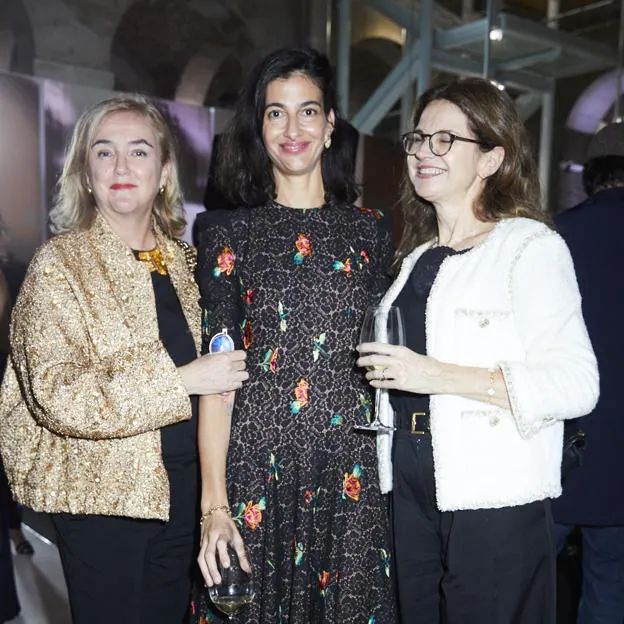 Assunta Jiménez-Ontiveros, Mercedes Domecq y Karine Titly, de Galerías Canalejas.