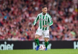 El Chimy Ávila, en el reciente partido entre el Athletic y el Betis en San Mamés.