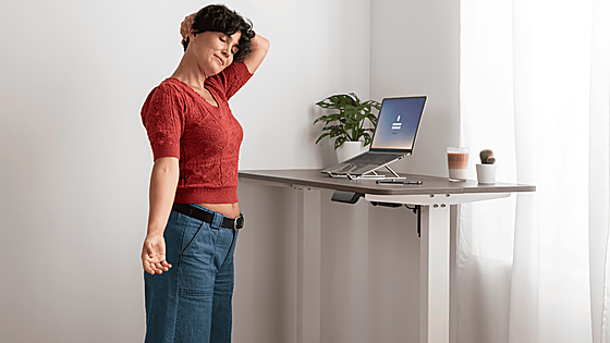 Escritorios regulables: lo último en salud postural