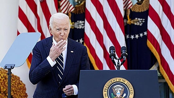 Los demócratas culpan a Biden por no renunciar a su candidatura mucho antes