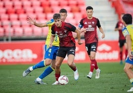 El Mirandés perdona y acaba firmando las tablas con el Cádiz