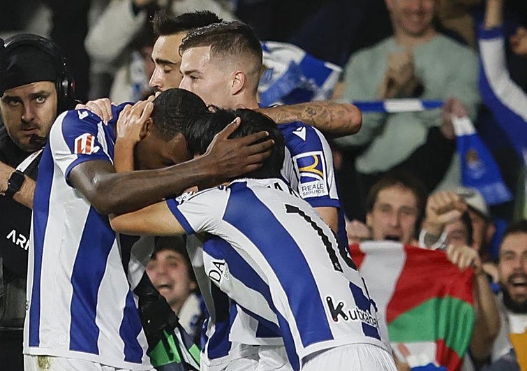 La Real baja de la nube al Barça