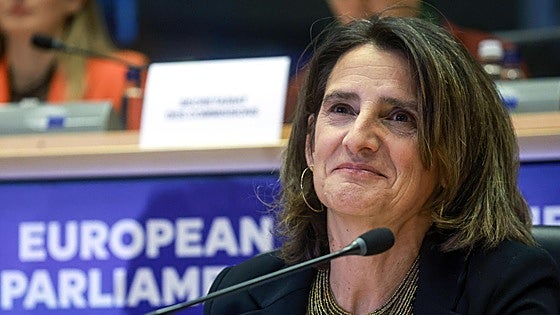 Los socialistas europeos amenazan con tumbar la Comisión tras las maniobras del PP contra Ribera