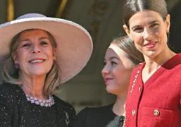 Por qué Alexandra de Hannover supera a Carlota Casiraghi: la rivalidad de las hijas de Carolina de Mónaco