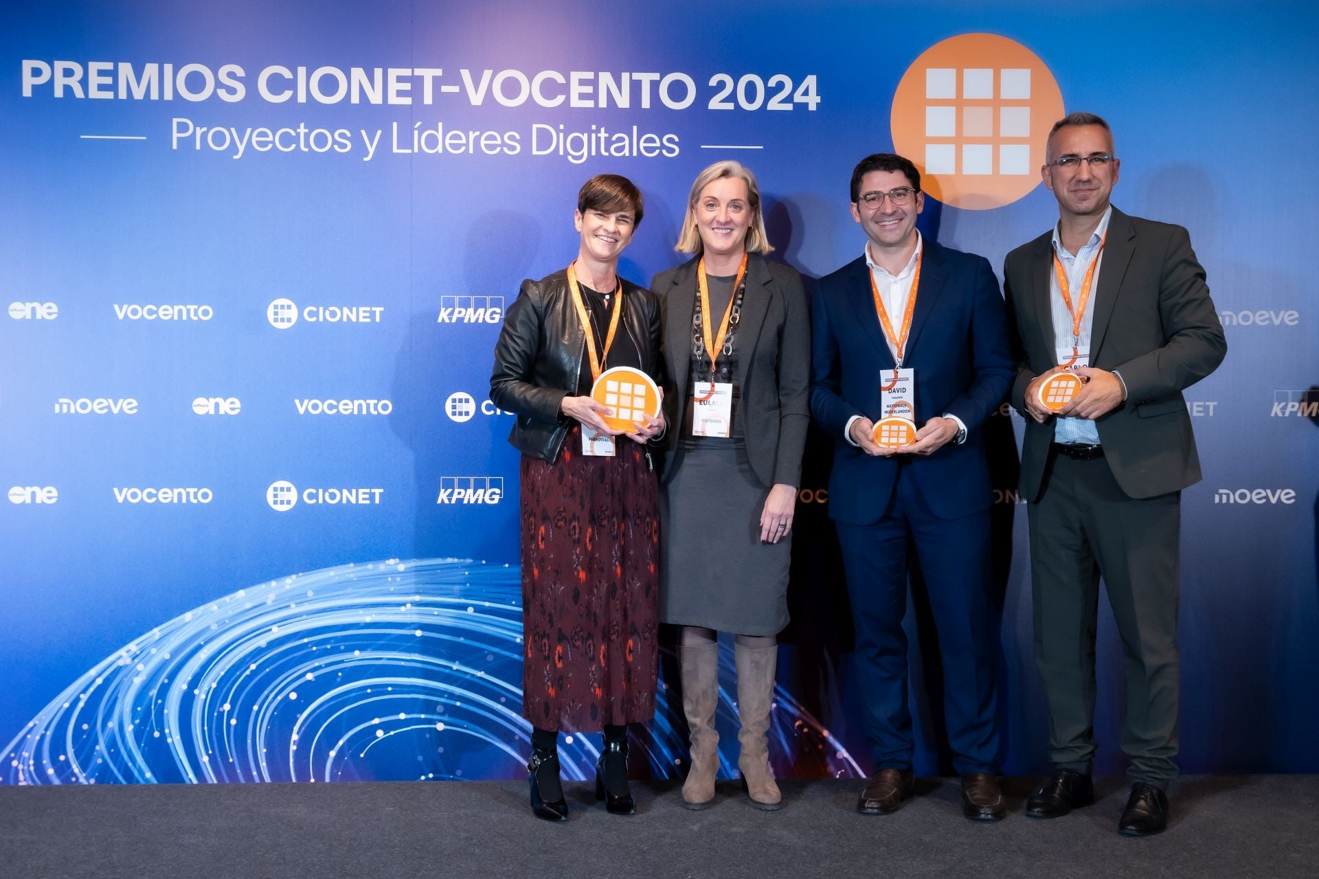 Finalistas y premiados de la cuarta edición de los Premios CIONET Vocento.