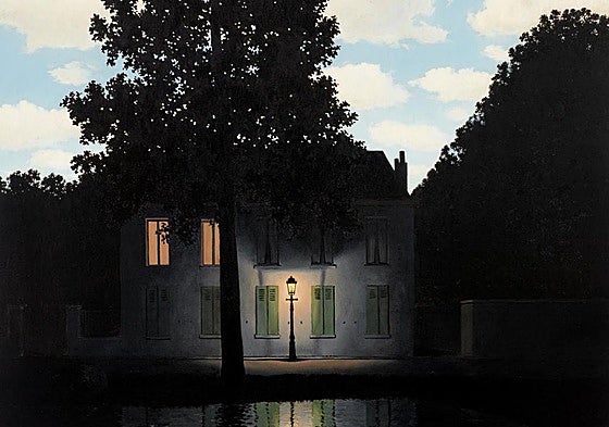 Detalle de 'El imperio de las luces', obra de René Magritte.