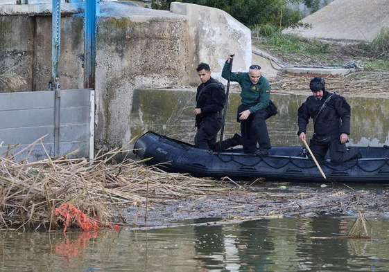 Efectivos de la Guardia Civil, en labores de búsqueda.