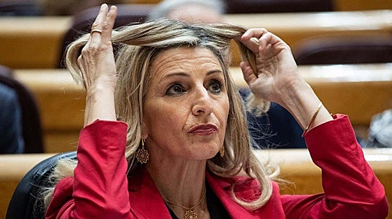 Yolanda Díaz retrasa a mediados de 2025 la aplicación de la nueva jornada laboral reducida
