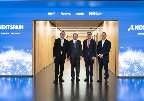 El presidente de Renfe, Raül Blanco; el presidente de Vocento, Ignacio Ybarra; el CEO de Ferrovial, Ignacio Madridejos; y el consejero delegado de Telefónica España, Sergio Oslé, en Next Spain.