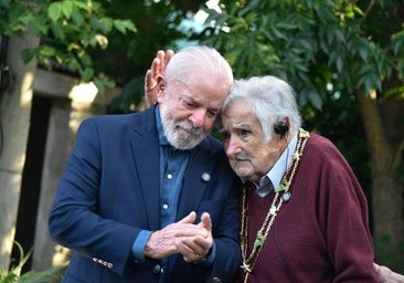 Lula premia a su «amigo» Mujica