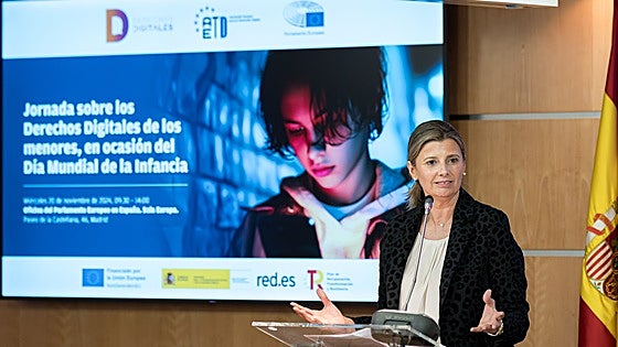 «En la protección de menores tiene que haber consenso político porque nos toca a todos»