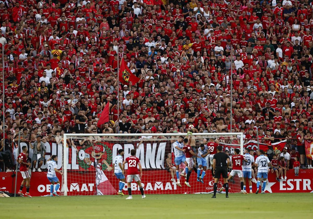 El Nàstic, primer club en querellarse contra un árbitro tras investigarle con detectives