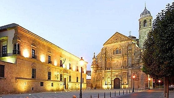 Muere un niño de 3 años atropellado por un turismo en Úbeda