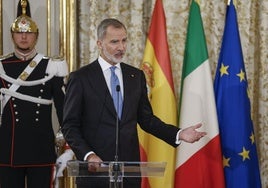 El Rey interviene en el Palacio del Quirinal, sede de la Presidencia italiana.