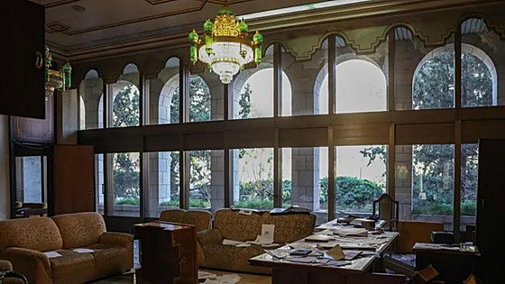 Diseño japonés, lujo, ansiolíticos y un búnker; el palacio de Al Assad abre sus puertas