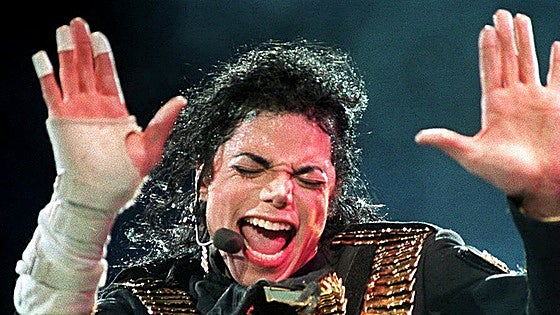 Hallan varias cintas con temas inéditos de Michael Jackson