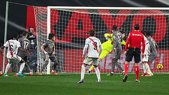 La fragilidad defensiva, talón de Aquiles en la recuperación del Real Madrid