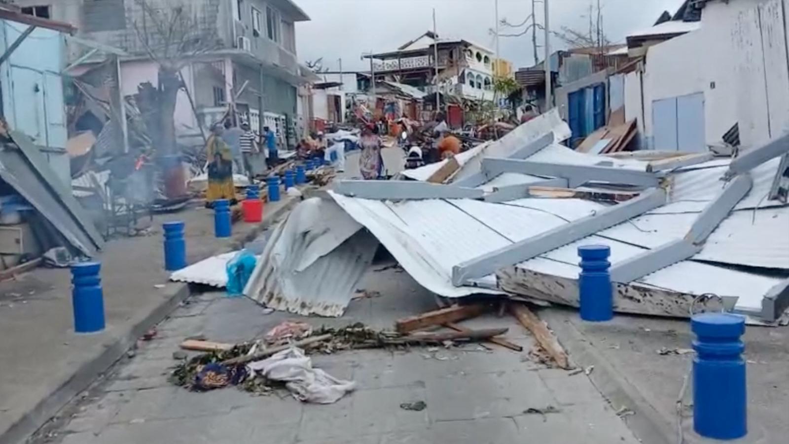 Así ha quedado el archipiélago francés de Mayotte tras el devastador paso del huracán &#039;Chido&#039;